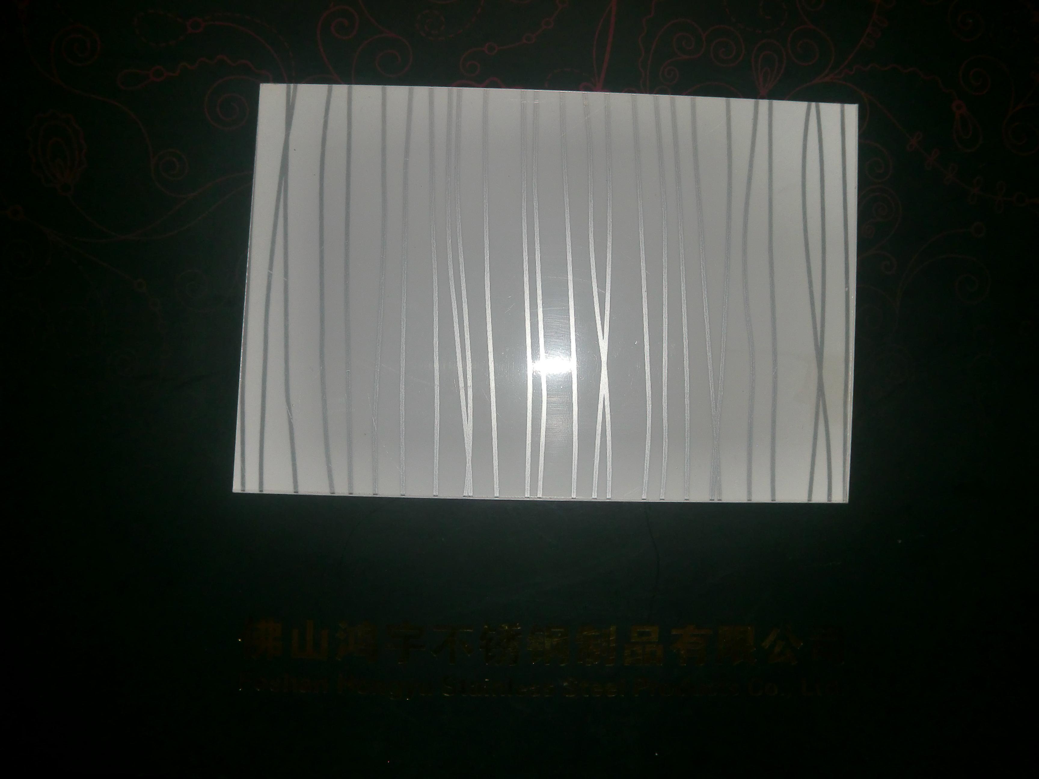 金属覆膜板.jpg